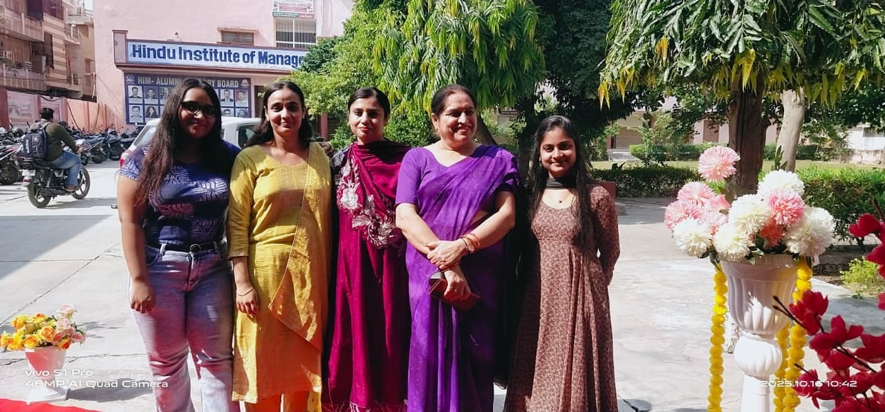 Astro dr Chitra devgon — photo 8