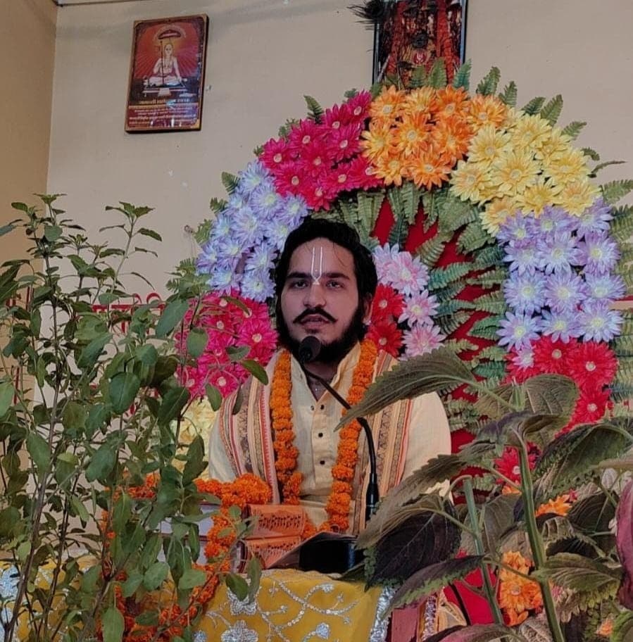 Aacharya Pramod Krishna — photo 1