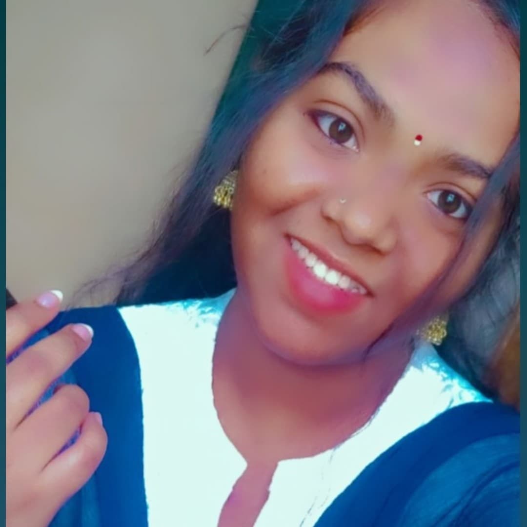 Priyanka Joshi — photo 4