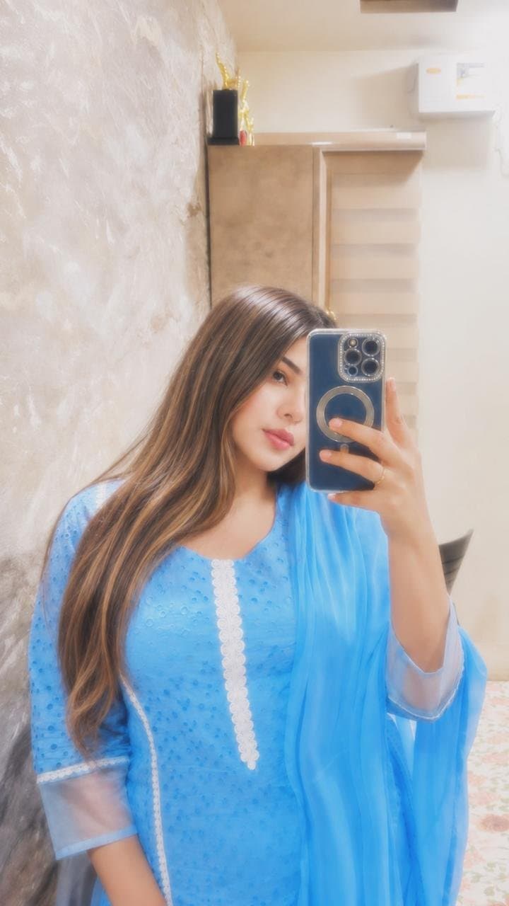 Riya — photo 1