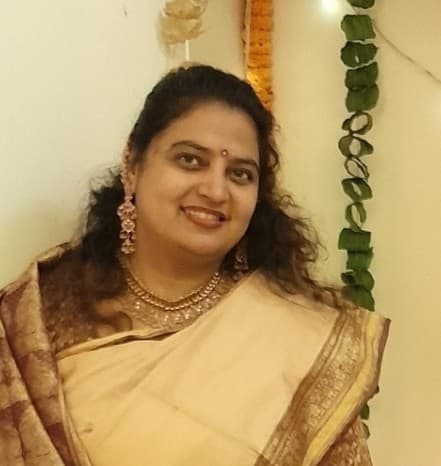 Yashika — photo 1