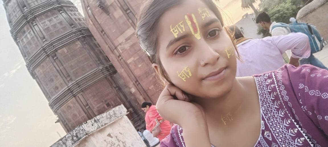 Pratibha Tiwari — photo 1