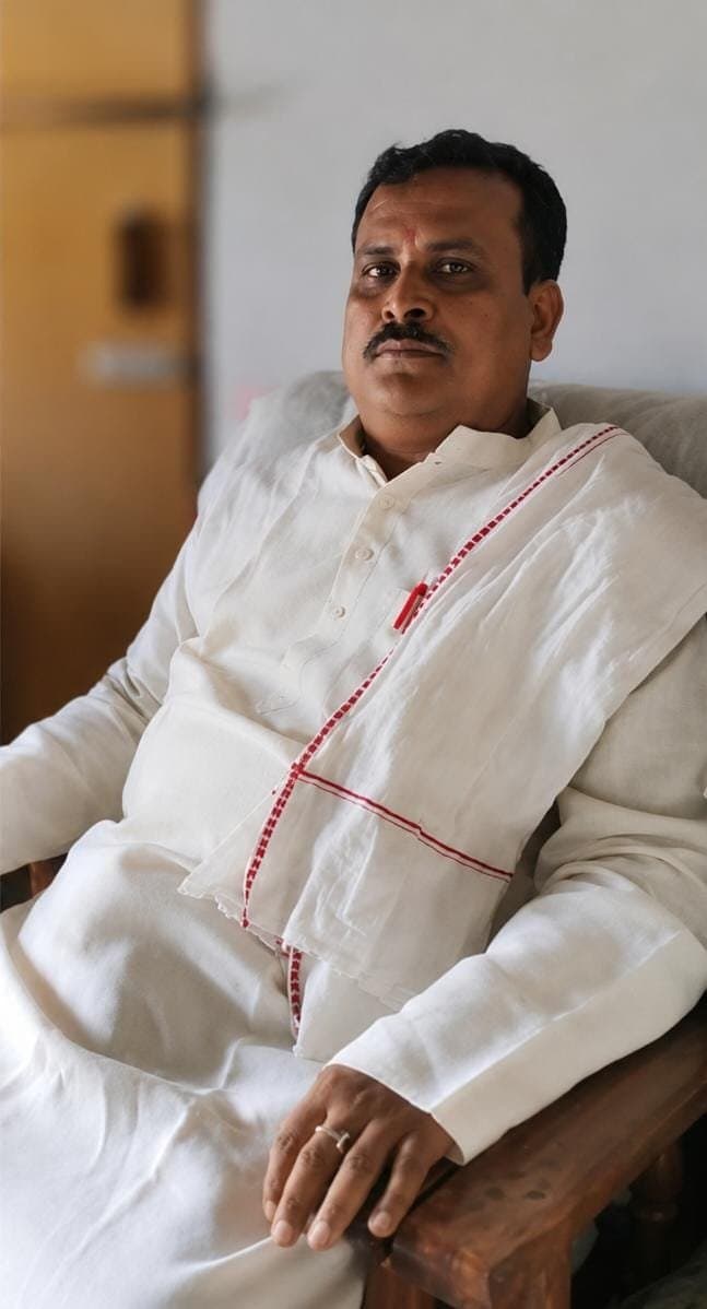Acharya ajay kumar pandey — photo 1