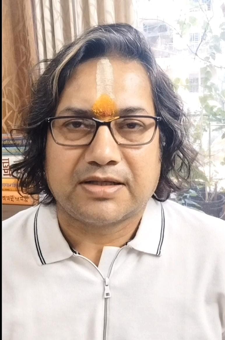 Astrologer Rakkesh Chandra — photo 1